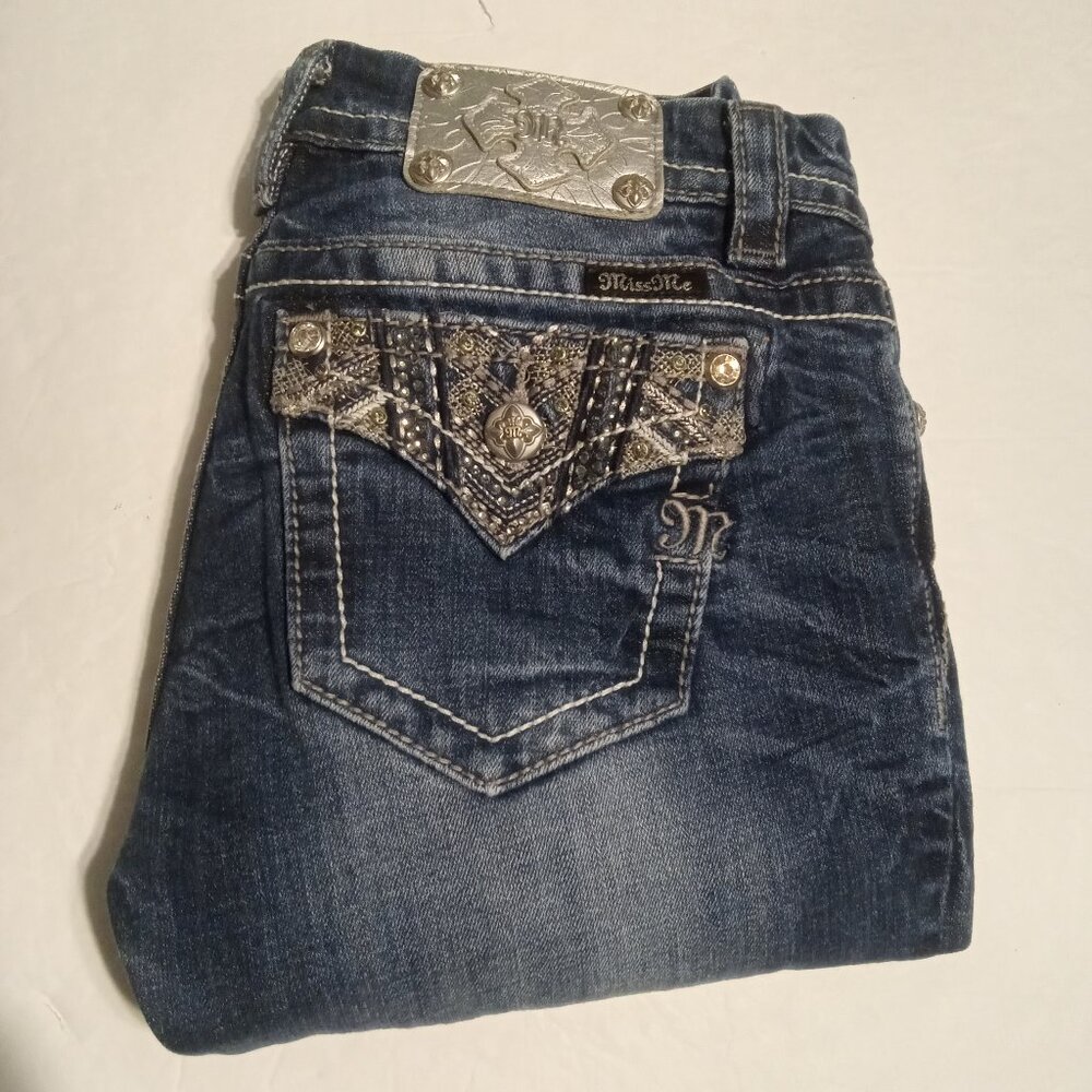 Miss Me Women's Mid Rise Easy Boot Embroidered Western Jeans JE8257E2R Size 27
